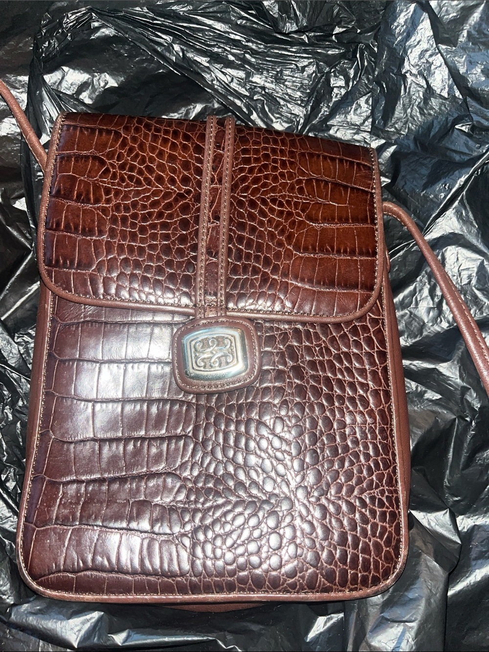 ONE WORLD Brown Croc-Embossed Crossbody Bag
